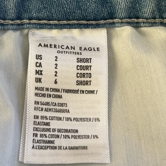 American Eagle Super Hi-Rise Jegging - Light Blue Distressed - Size:2 EUC - Picture 9 of 9